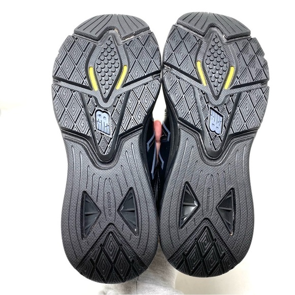 New Balance 857v2 All Black WX857AB2 Cross Training Shoes WIDE - Picture 6 of 7